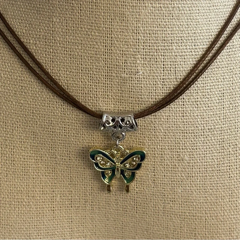 Vintage Bohemian Handmade Butterfly Pendant Necklace - Picture 2 of 4